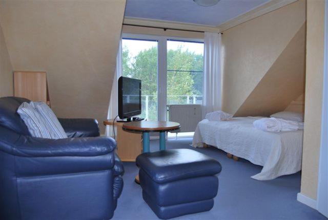 Ferienwohnung Eldena 로베 외부 사진